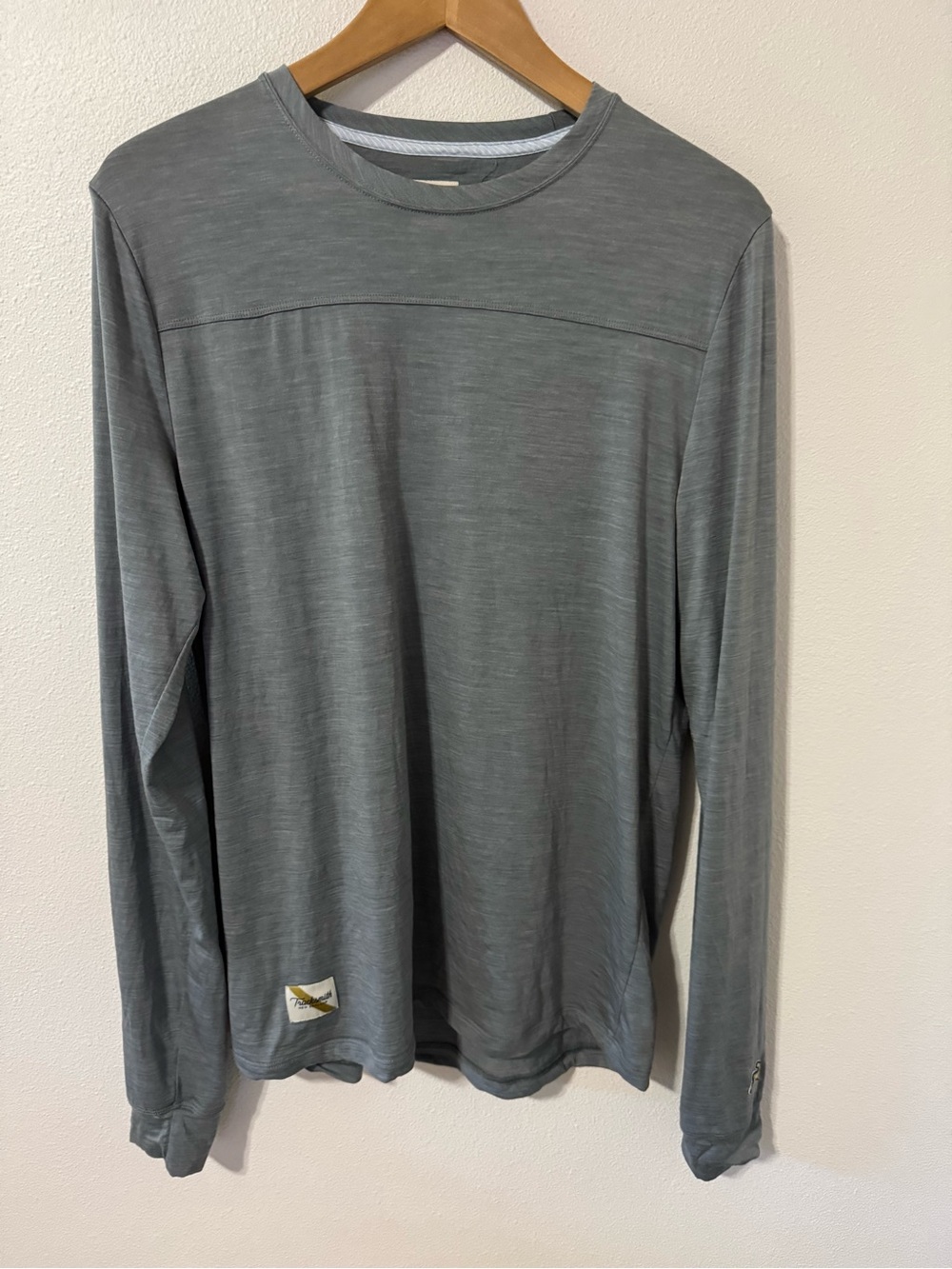 Tracksmith Harrier Long Sleeve Tee Gray Merino Wool Outdoor Quick Dry-Medium